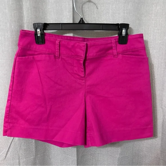 Bundle of 3 Shorts. Size 4. - Picture 7 of 11